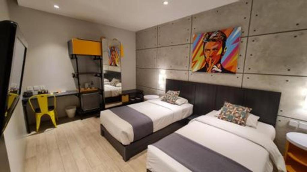 Hotel Cemerlang Бандунг Экстерьер фото